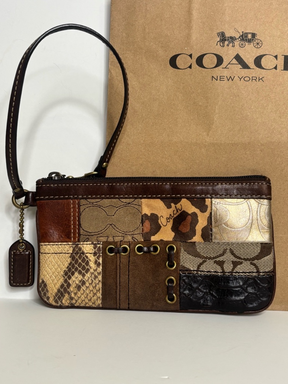 VTG Coach Patchwork Wristlet Signature Leopard Snakeskin Y2K Brown Gold - Picture 2 of 11